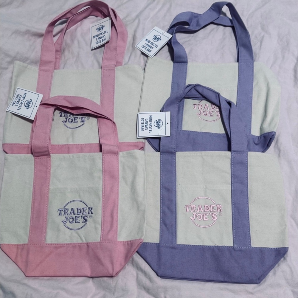 Trader joes pastel Pink and Purple Canvas Tote Bag Set of 4
